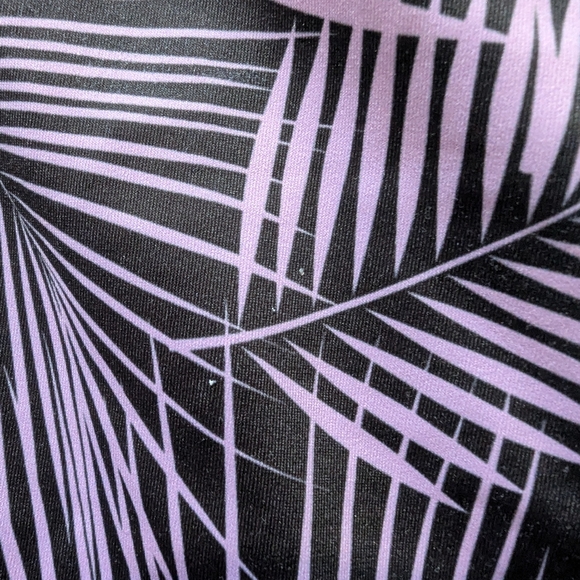 Chestee Barbella Ella 2-In-1 Reversible Sports Bra - Picture 3 of 10